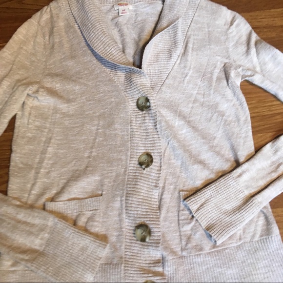 Sweater - Picture 2 of 3